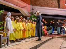 cityfoto_download_trachten_advent_leonding_006