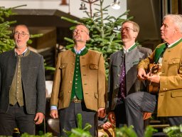 cityfoto_download_trachten_advent_leonding_048